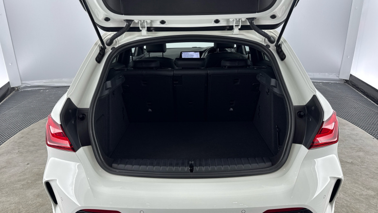 BMW 1 Series 118i M Sport 5dr Step Auto Petrol Hatchback